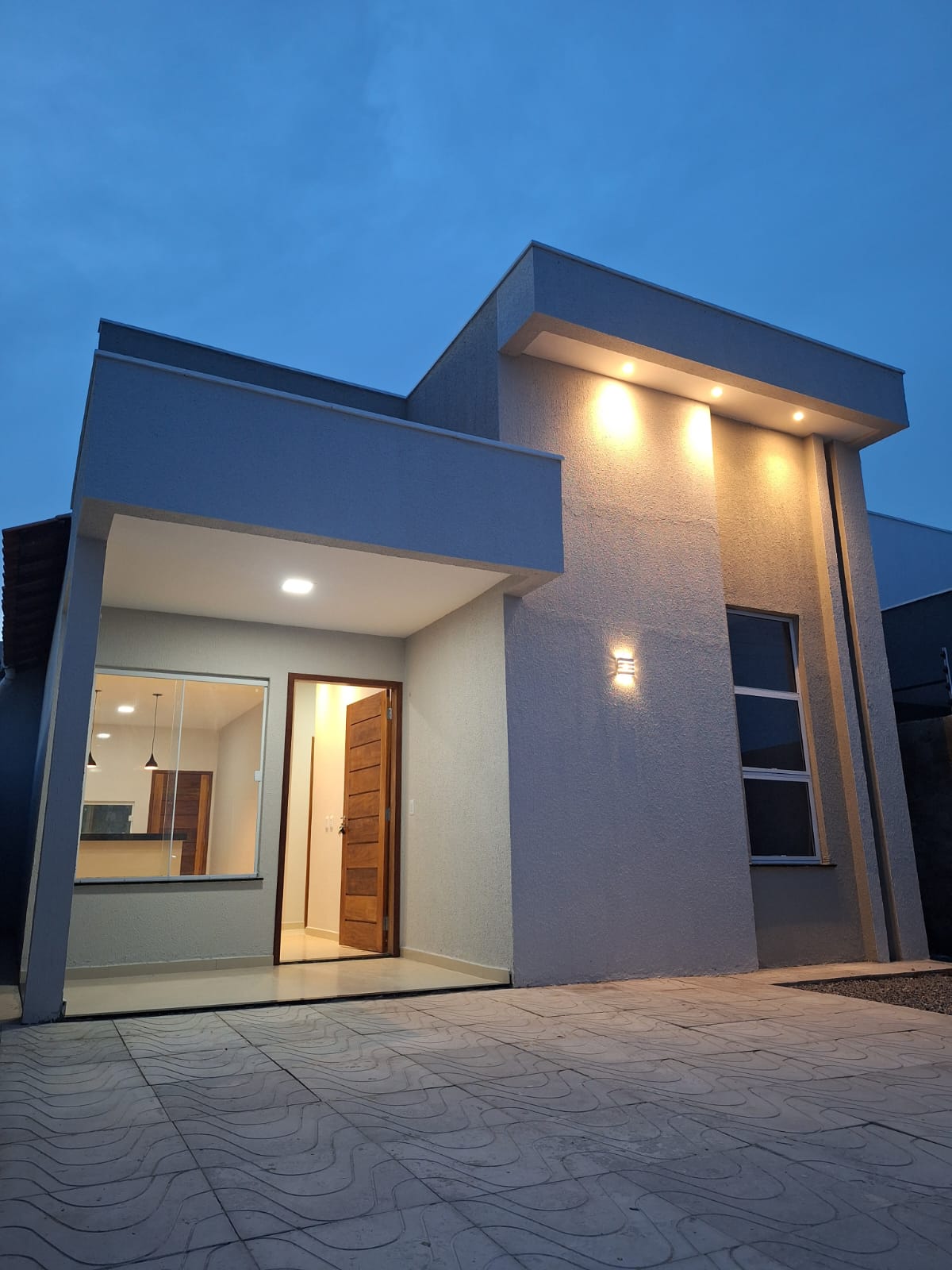 Casa moderna pronta para morar